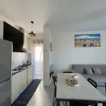 Mini Station Διαμέρισμα Κατάνια