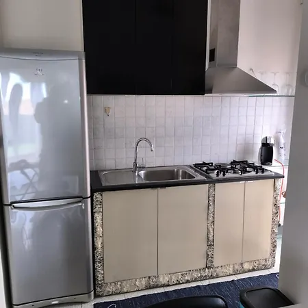 Station Apartment