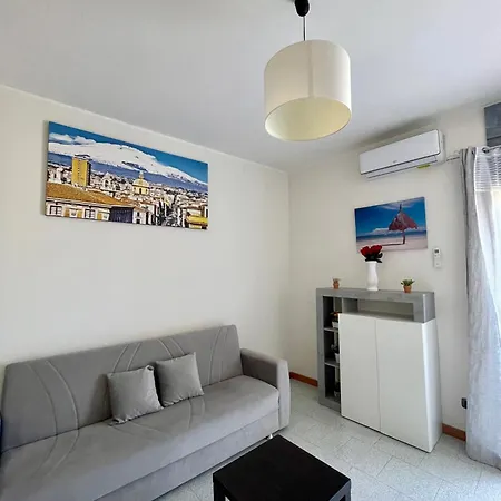 Apartmán Mini Station Katánie